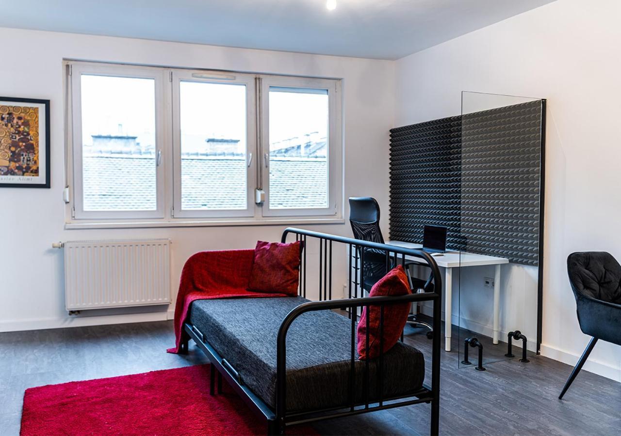 Free Parking - Downtown Location, Balcony & Nespresso Apartment Будапеща Екстериор снимка